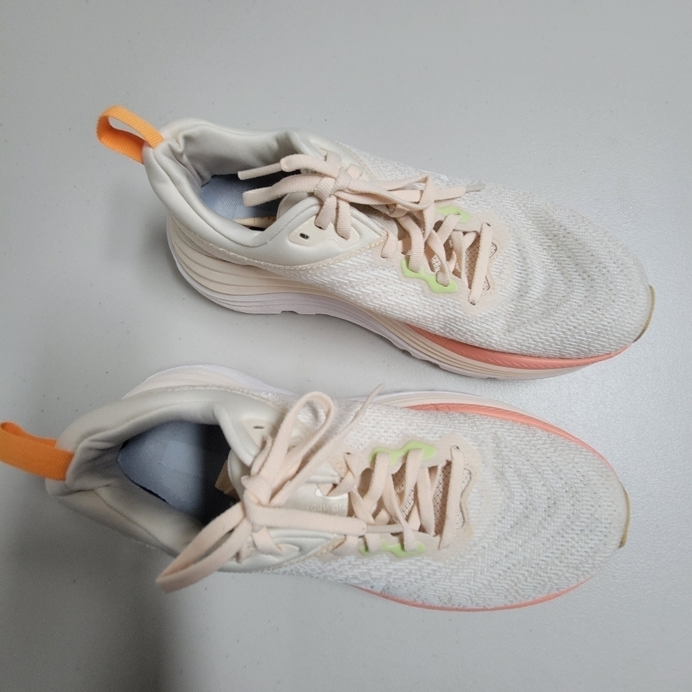 Hoka One One Gaviota 5 Vanilla Eggnog Stability Sneakers Women's 9B. - Picture 3 of 14